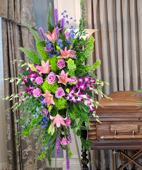 Garden in Spring Standing Spray